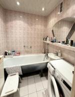 Łazienka lokalu mieszkalnego położonego w Zielonej Górze przy ul. M. Skłodowskiej-Curie